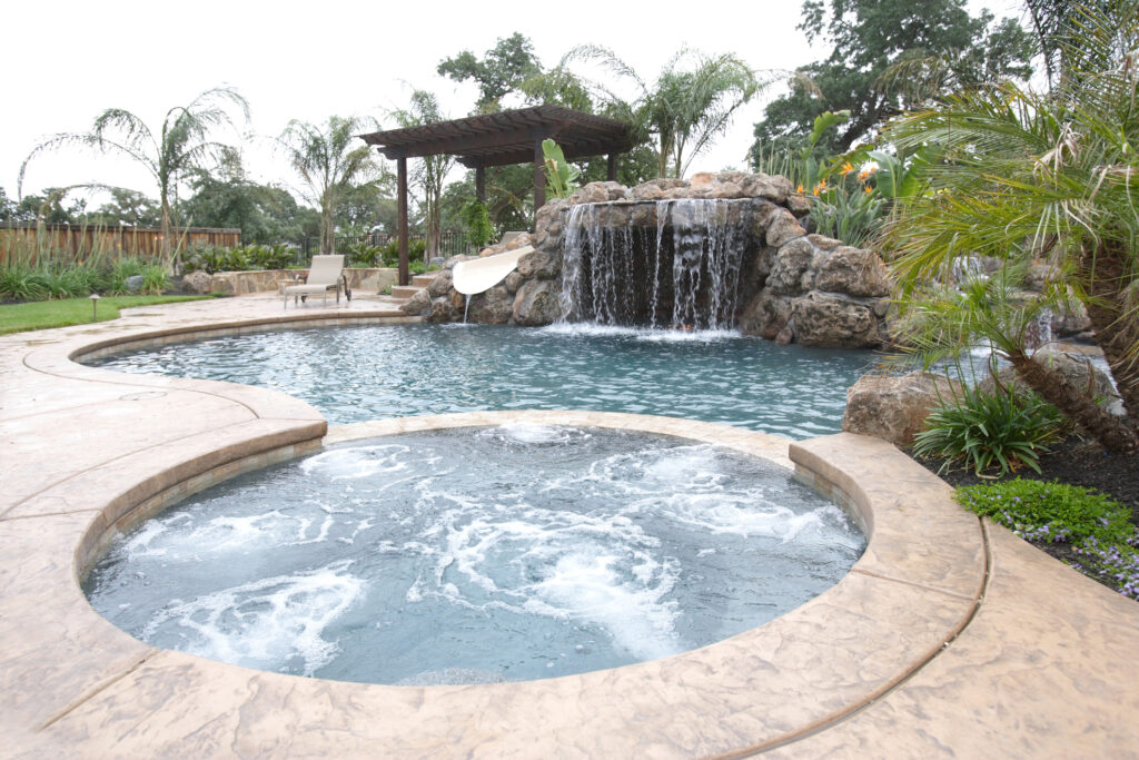 outdoor spa with pool